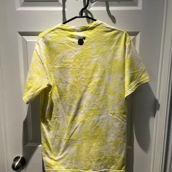 Fun Yellow Shirt From The Hundreds - Picture 4 of 4